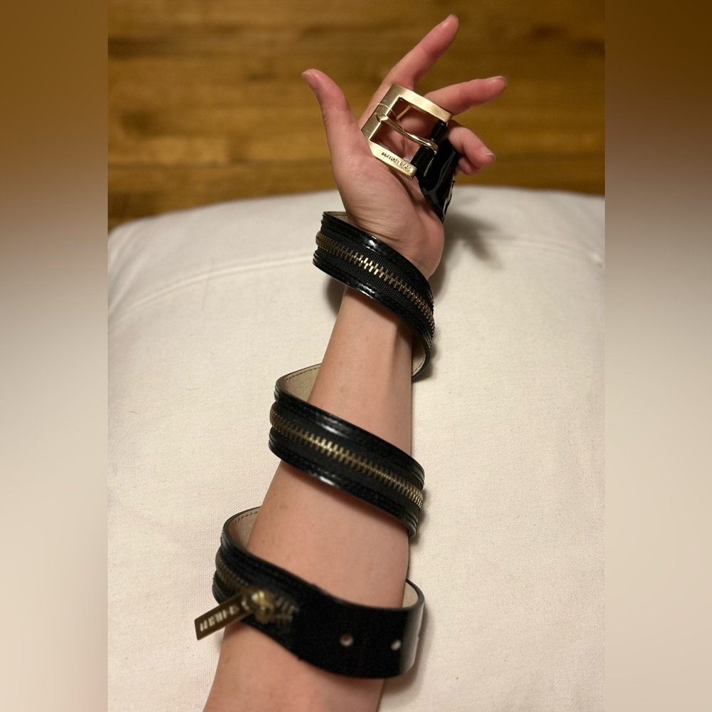Michael Kors belt - Patent black leather with zipper detail